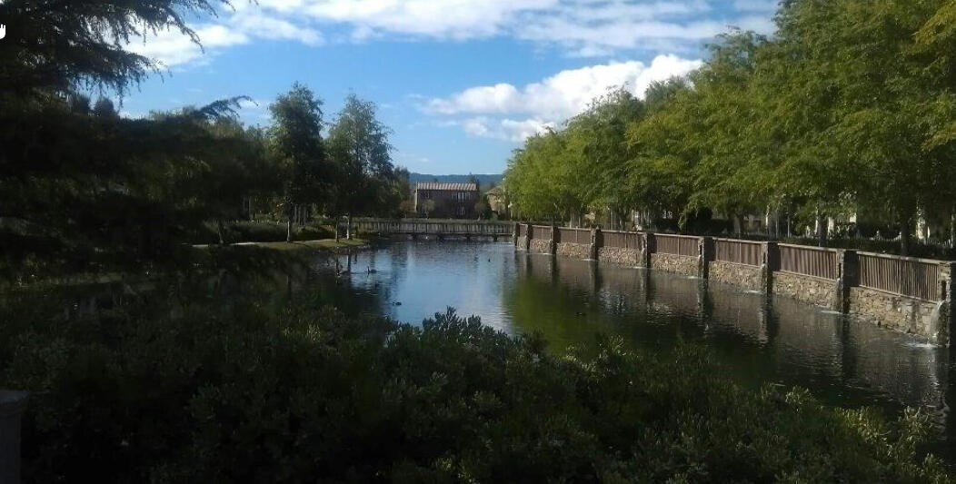 The waterfront homes at Bridgeport Valencia are fed by mini waterfalls to churn the water and eliminate pests.